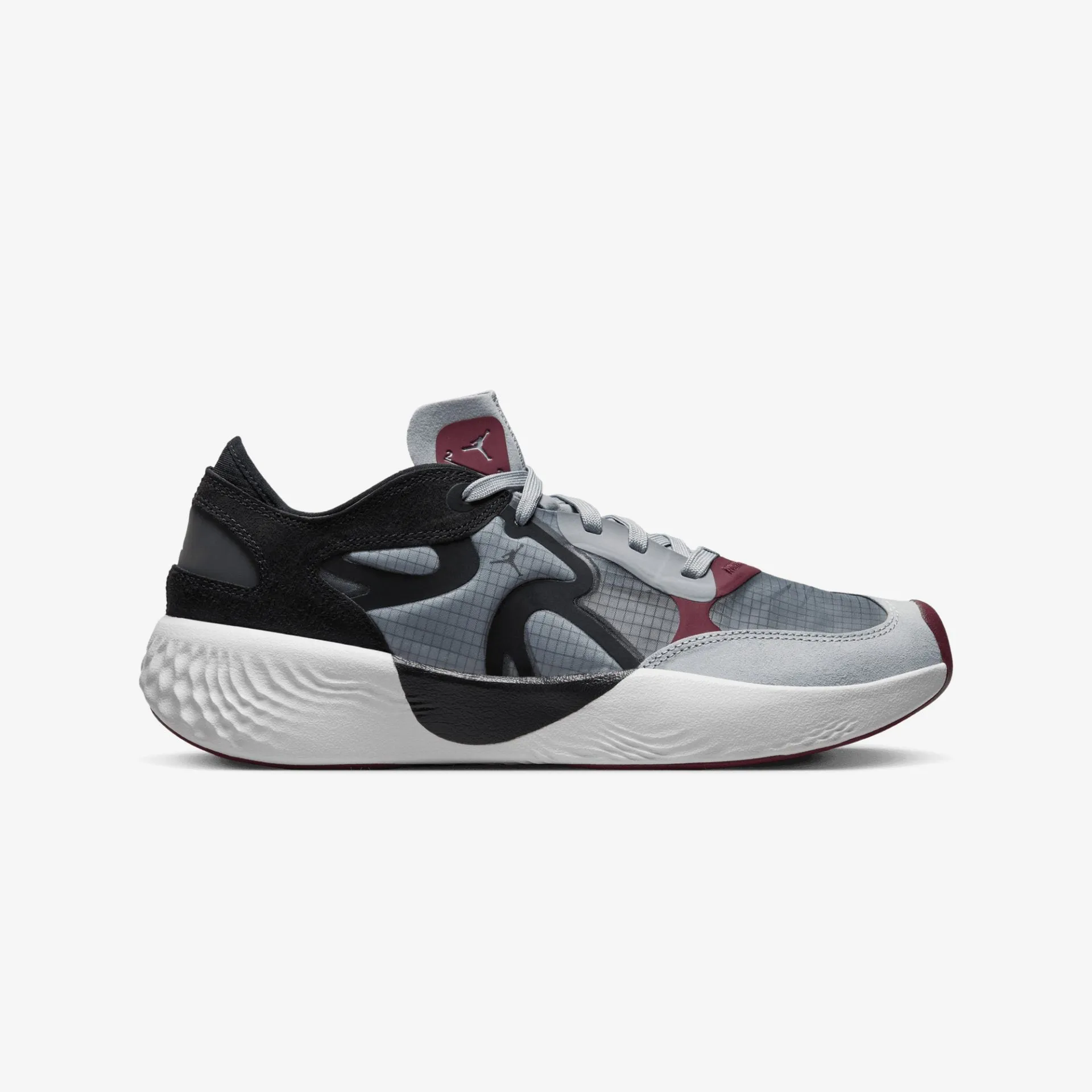 Jordan | DELTA 3 LOW  { BLACK/WOLF GREY-WHITE-CHERRYWOOD RED