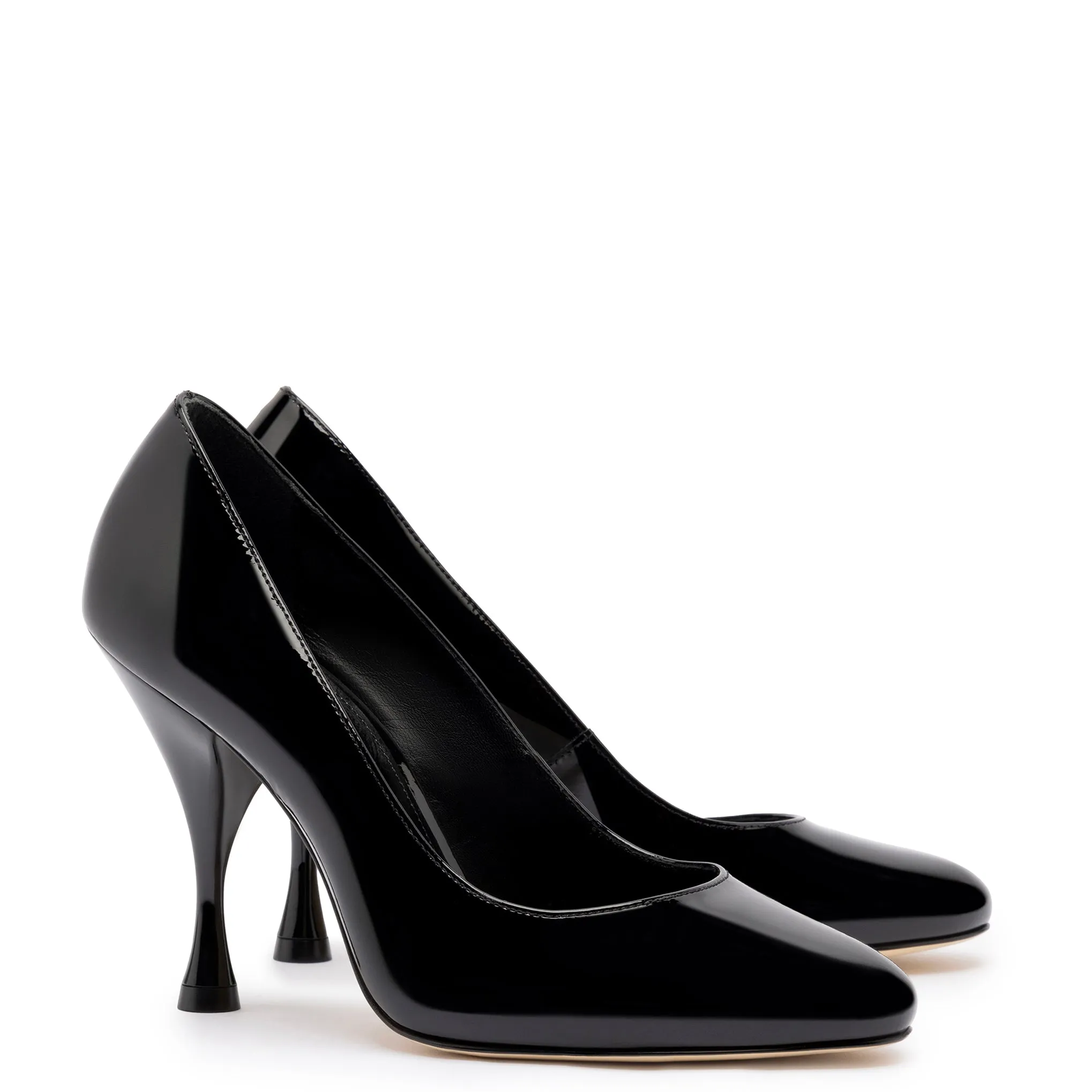 Michelle Pump In Black Patent Leather