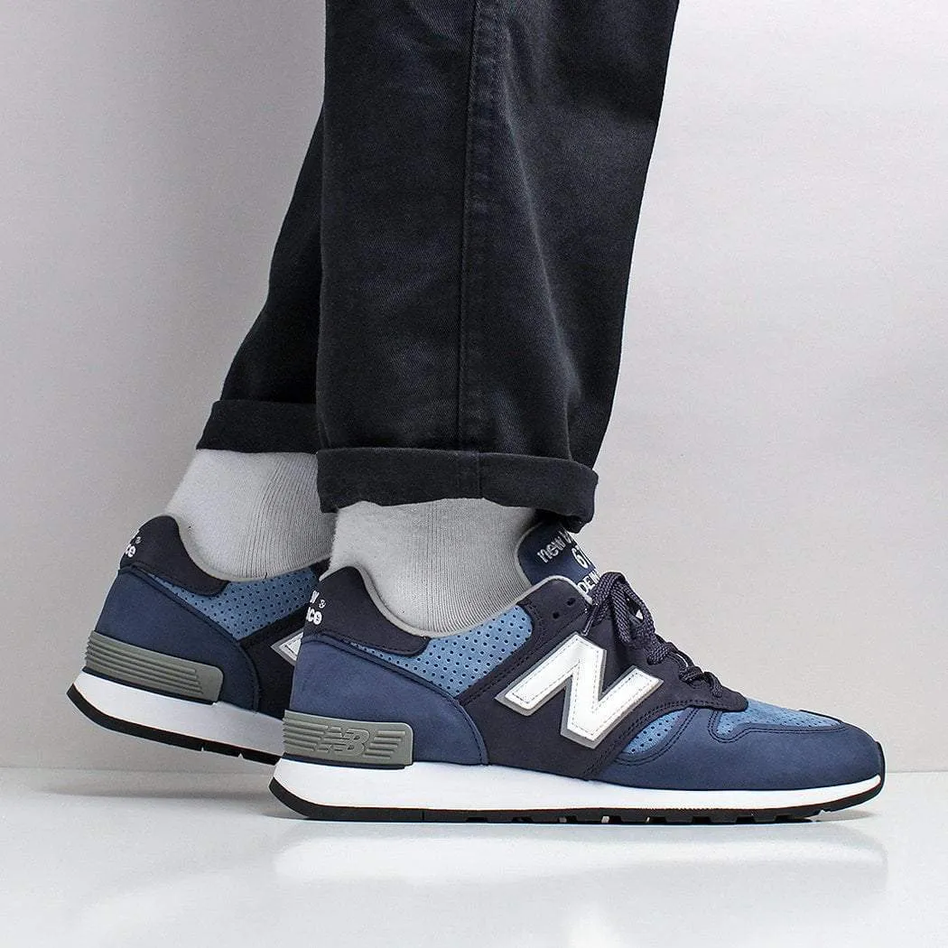 New Balance 670NVT Shoes