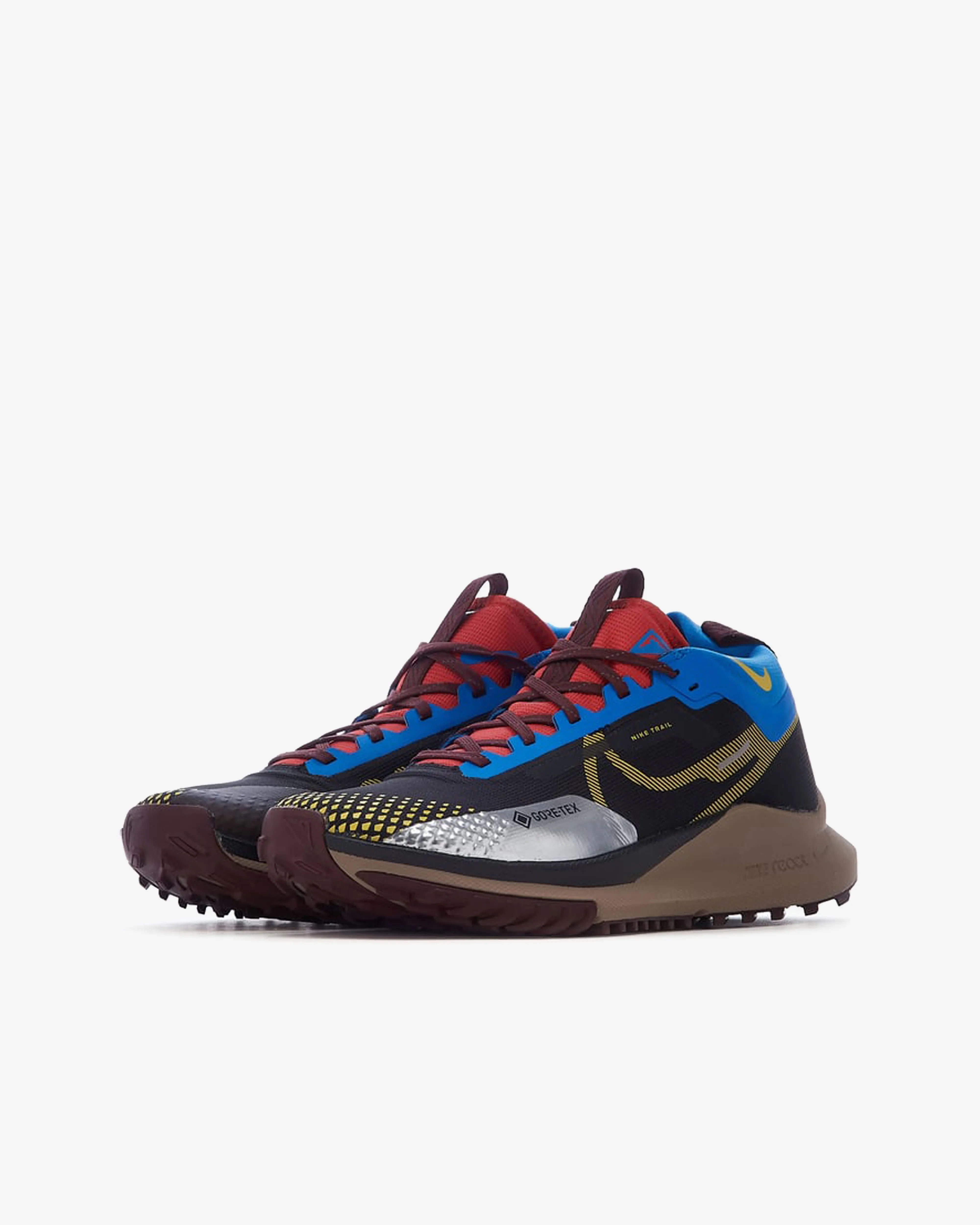 Nike - Pegasus Trail 4 Gore-tex Sneakers - (DJ7926-003)