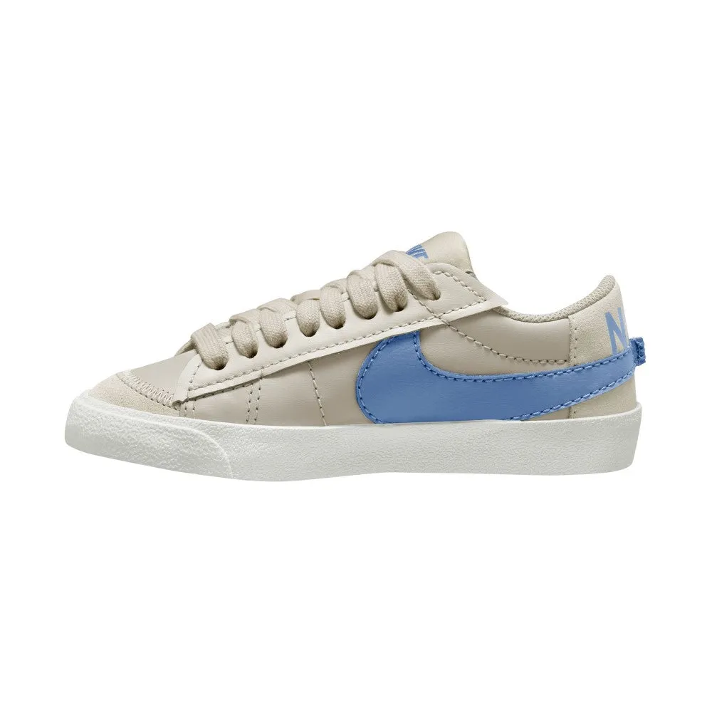 Nike Womens Blazer Low '77 Jumbo Sneakers