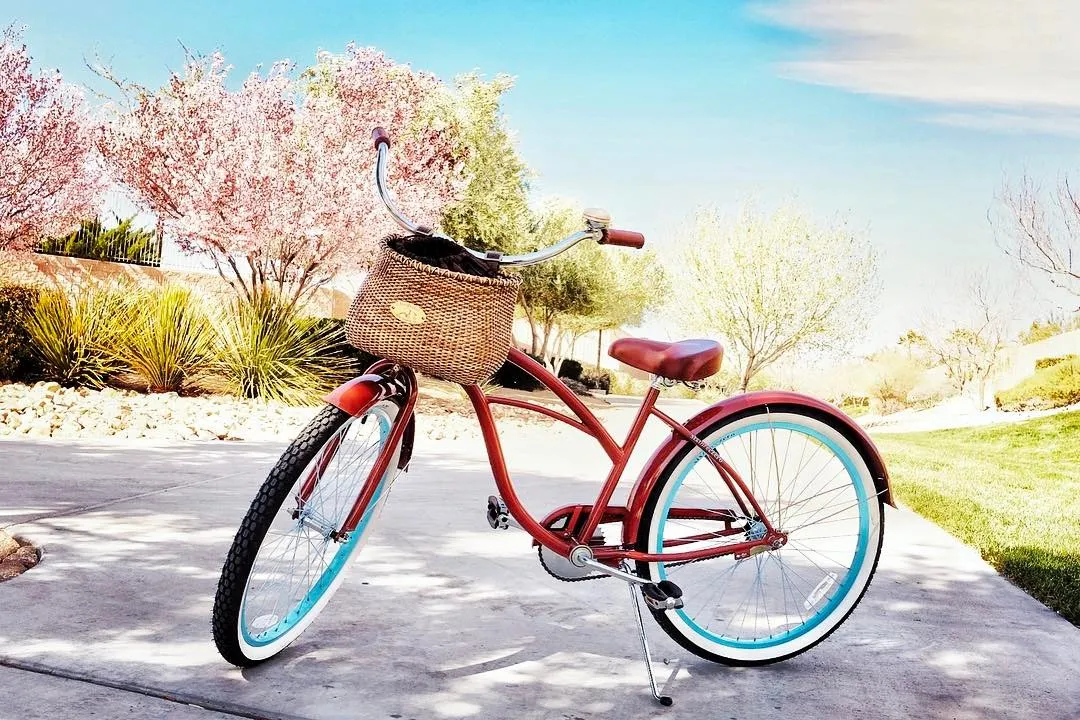 sixthreezero Classic Edition 3 Speed Women's Beach Cruiser Bike