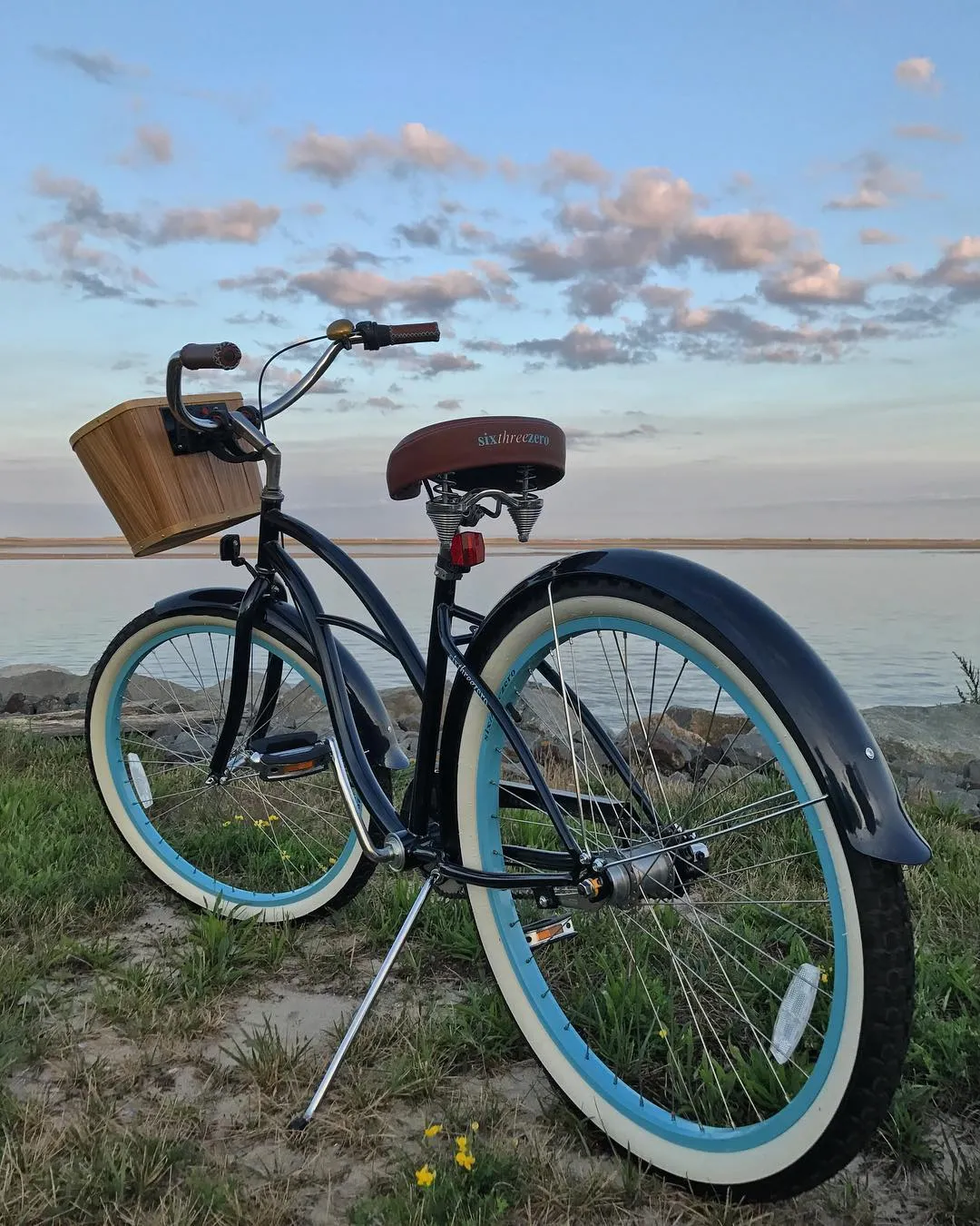 sixthreezero Classic Edition 3 Speed Women's Beach Cruiser Bike