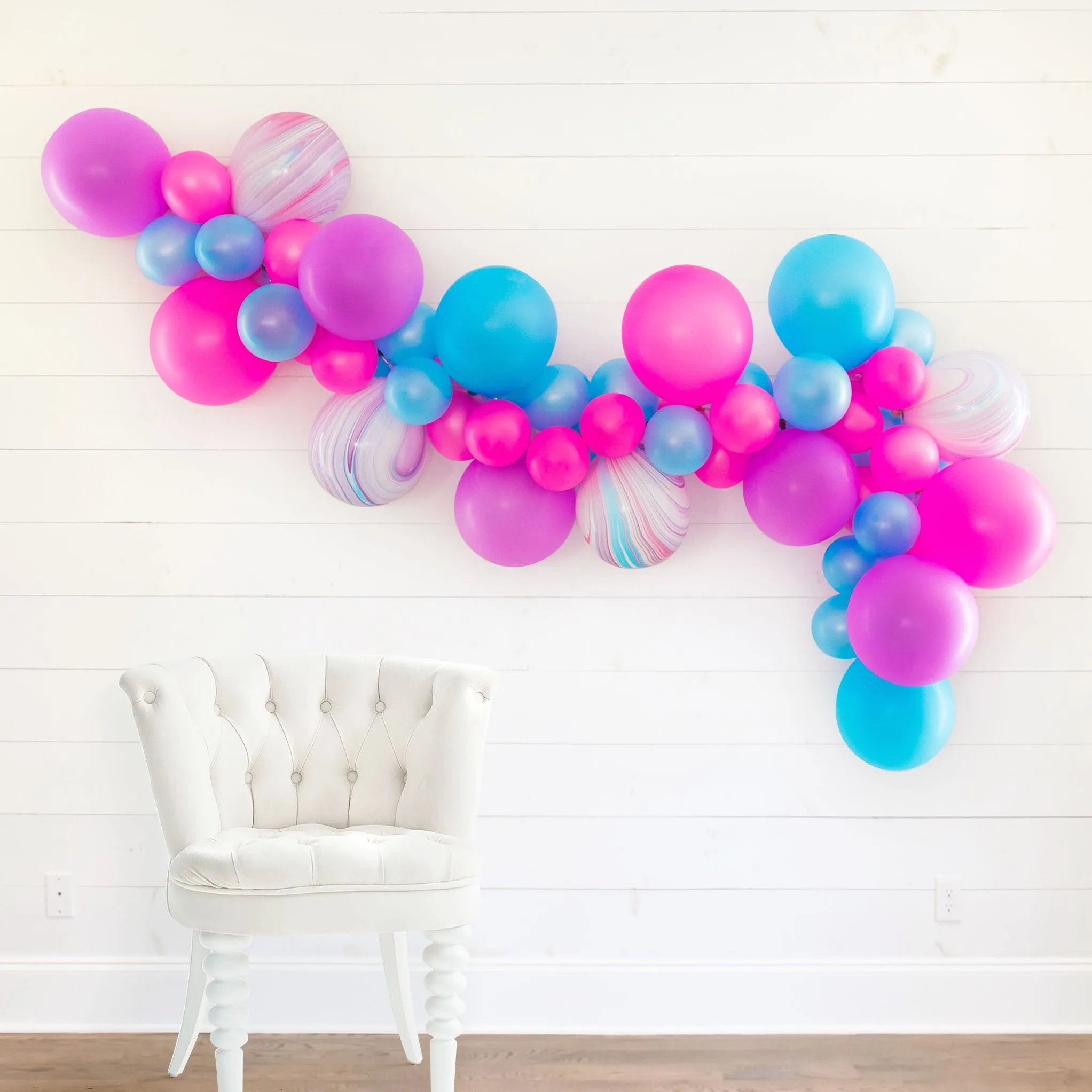 We Like To Party Neon 1990s DIY Balloon Garland Kit