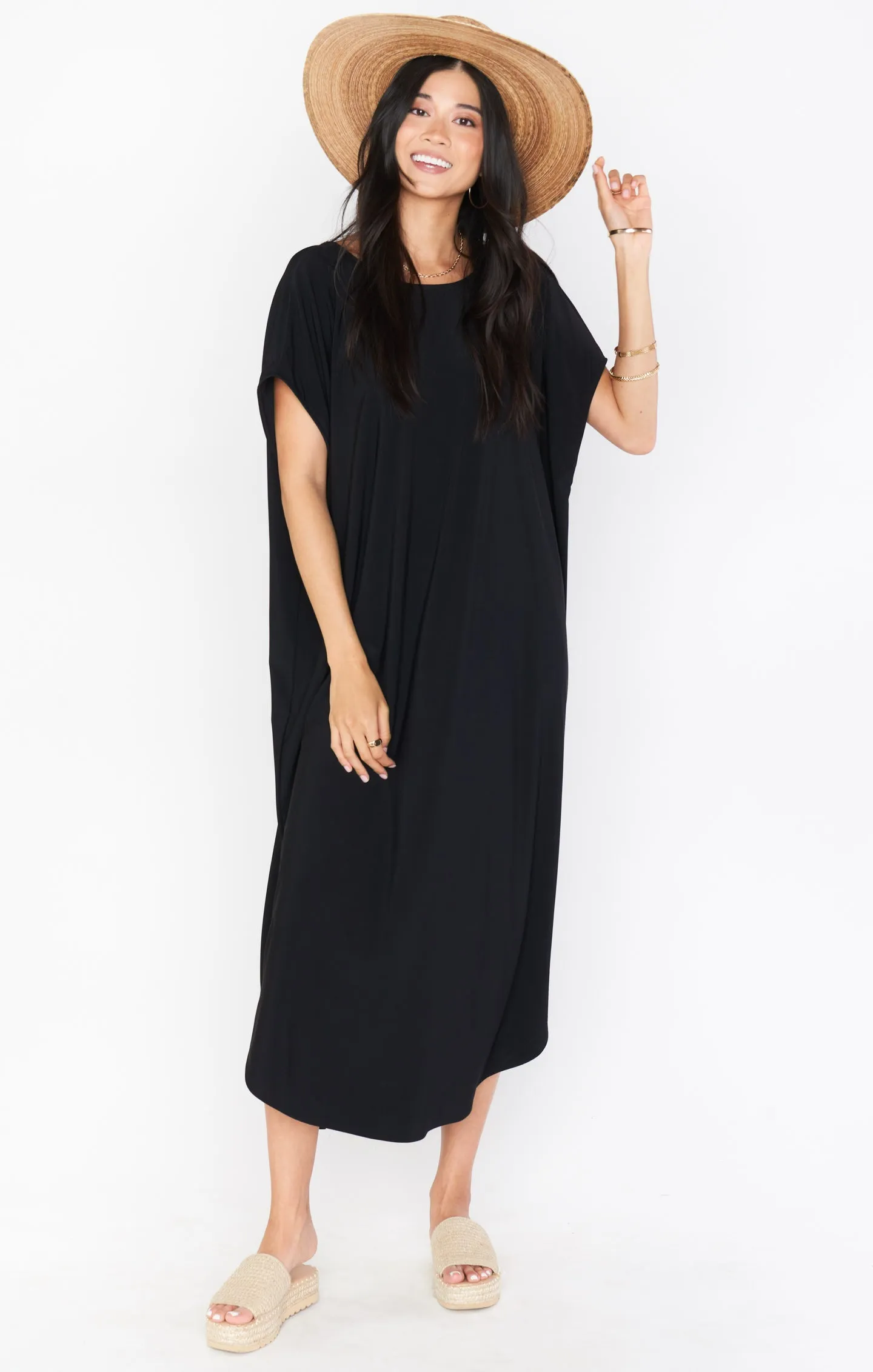 Worldly Caftan ~ Black